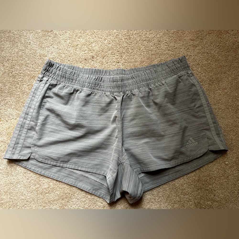 Adidas Women's AEROREADY Heather Gray Athletic Shorts Size Large